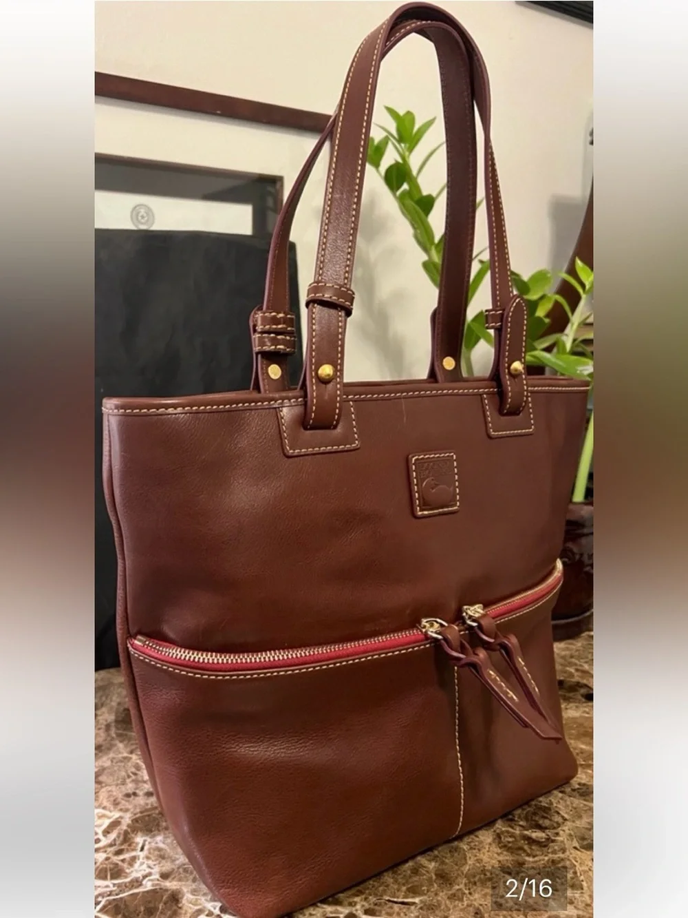 Genuine Dooney & Bourke Italian Florentine Leather Convertible Shopper & Charm - Picture 4 of 16